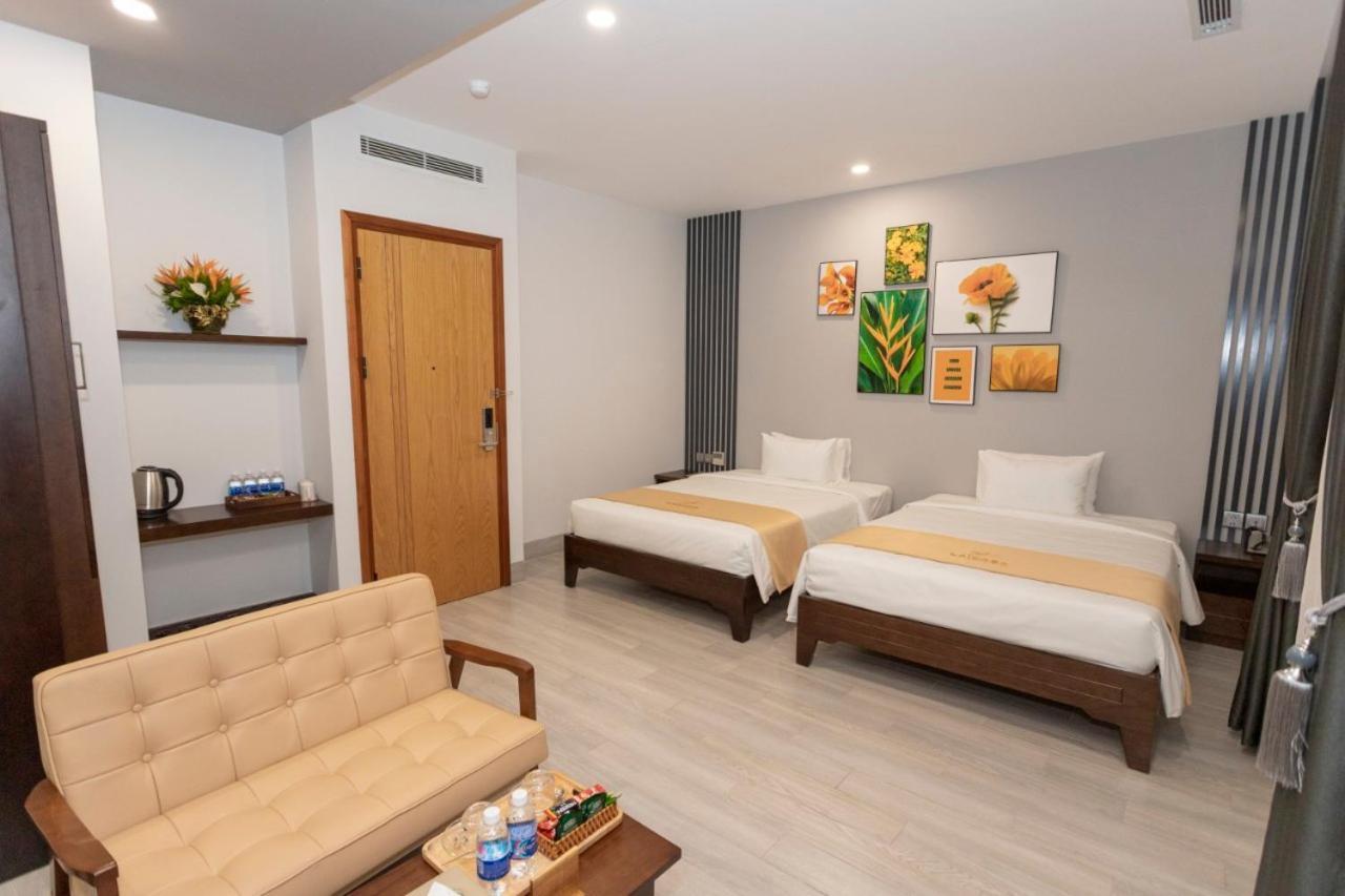 La Casa Tuy Hoa Hotel Екстериор снимка