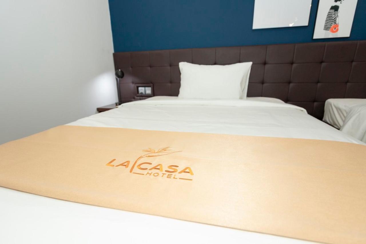 La Casa Tuy Hoa Hotel Екстериор снимка