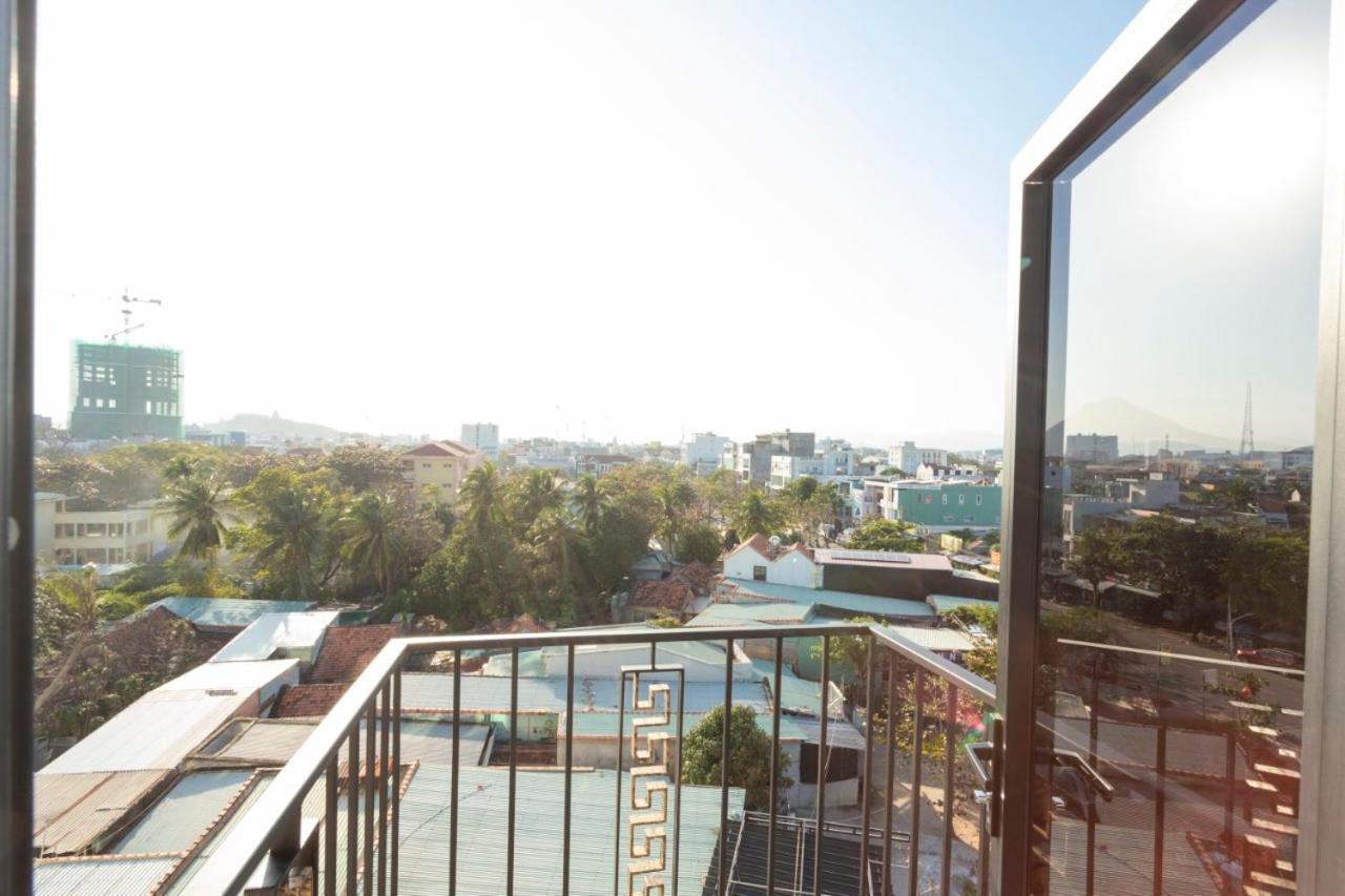 La Casa Tuy Hoa Hotel Екстериор снимка